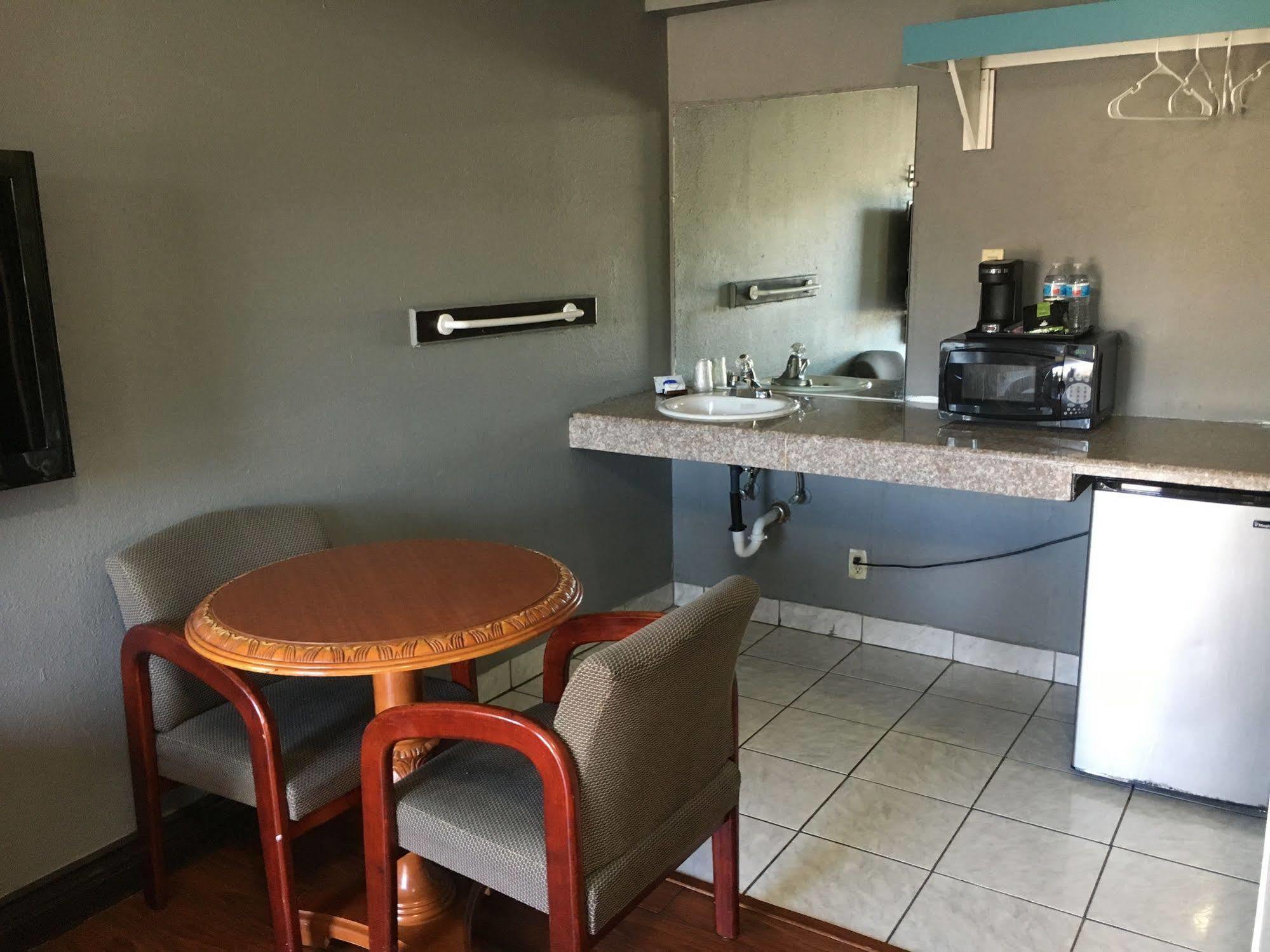 Eagle Inn Motel Лонг Бийч Екстериор снимка