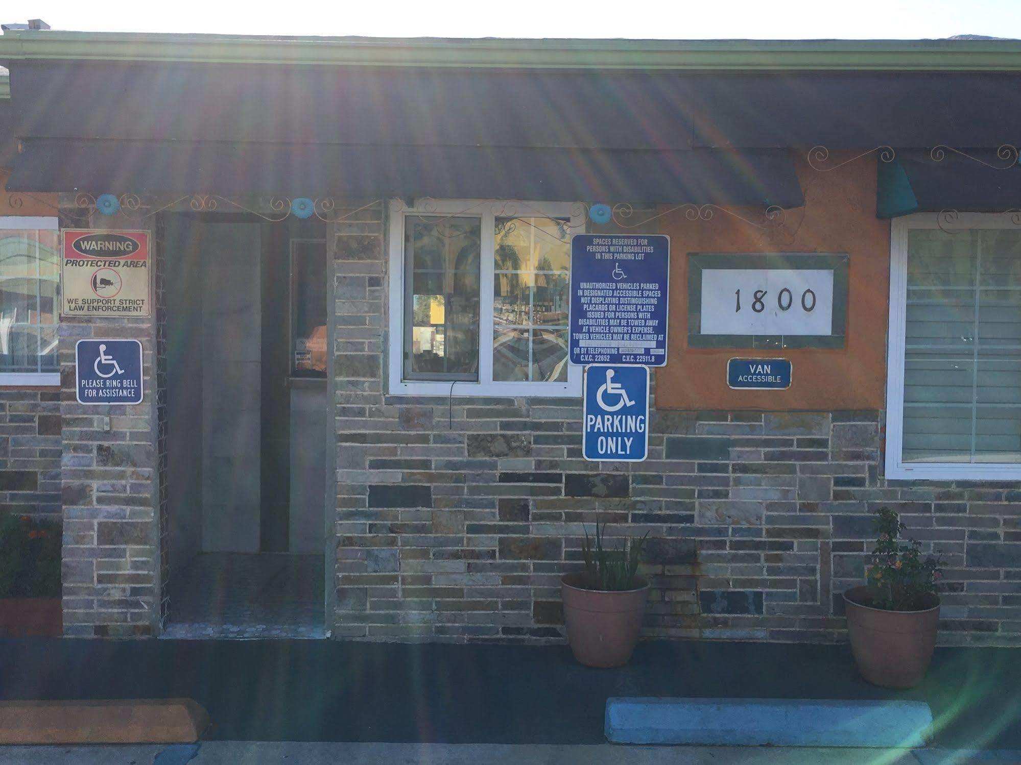 Eagle Inn Motel Лонг Бийч Екстериор снимка